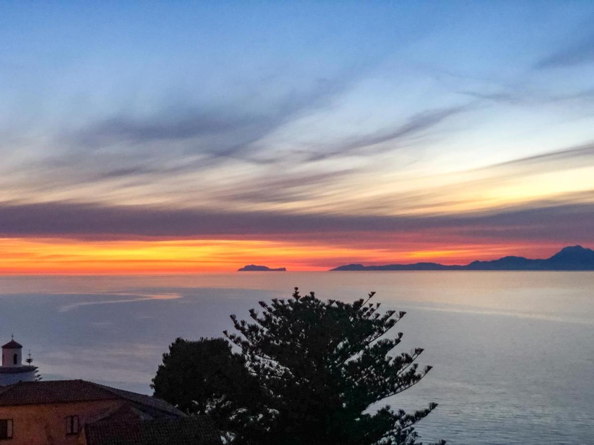 Bed and Breakfast Borgo Dei Saraceni - Domus Indomita Agropoli Zewnętrze zdjęcie